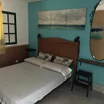Appartement Lagos Renovated New Kitchen & Cotillo