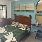 Lagos Renovated New Kitchen & Cotillo