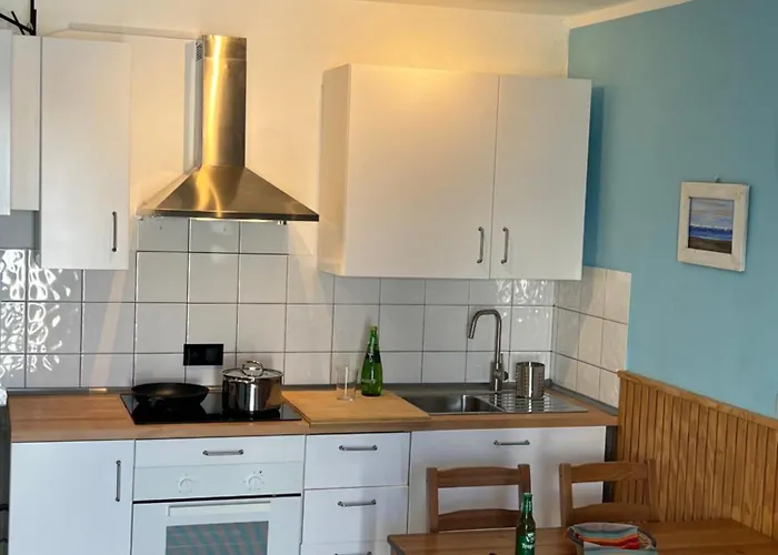 Apartment Lagos Renovated New Kitchen &